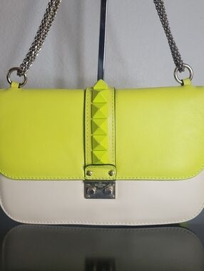 Valentino Garavani Glam Lock flap shoulder bag